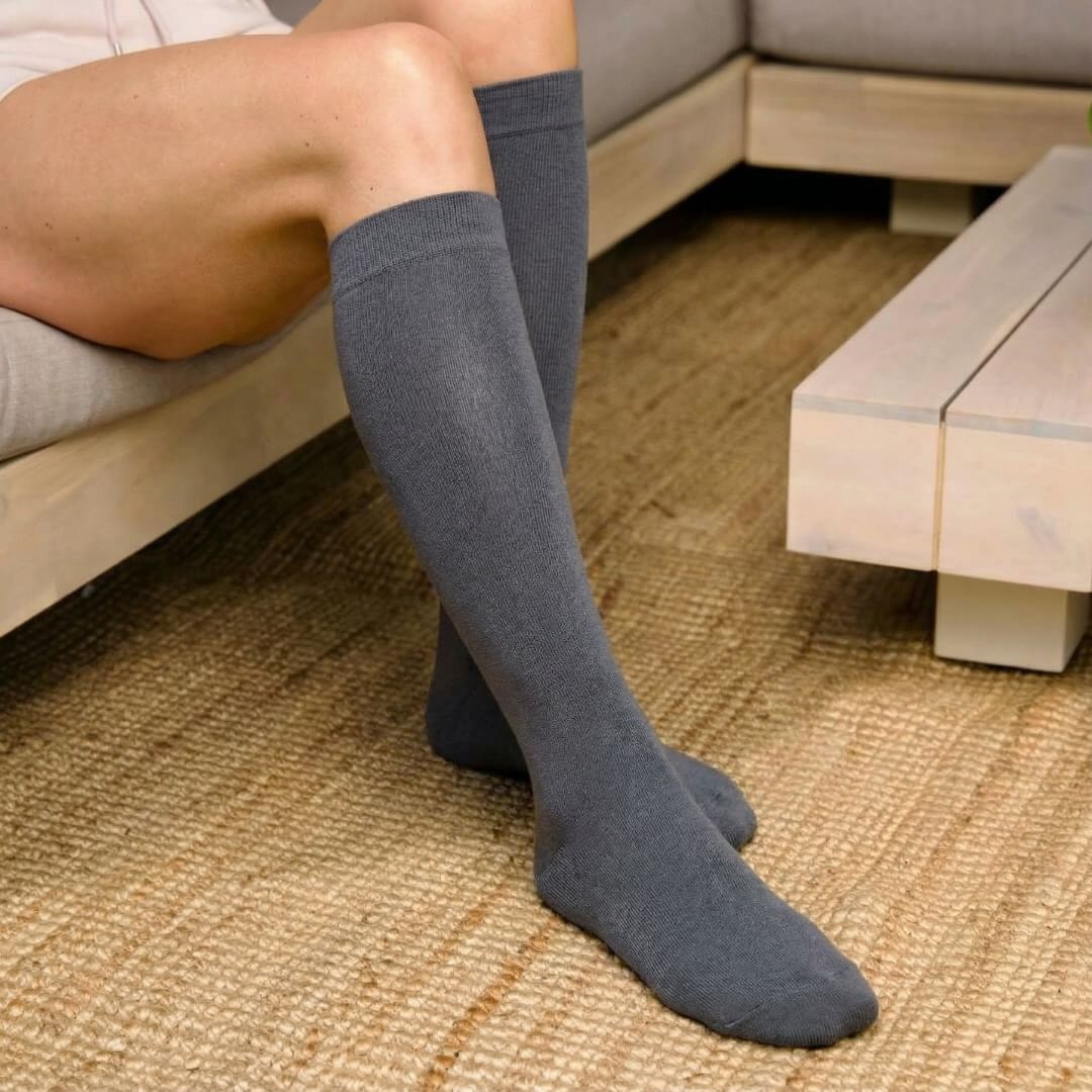 Wide Compression Socks For Pain Relief