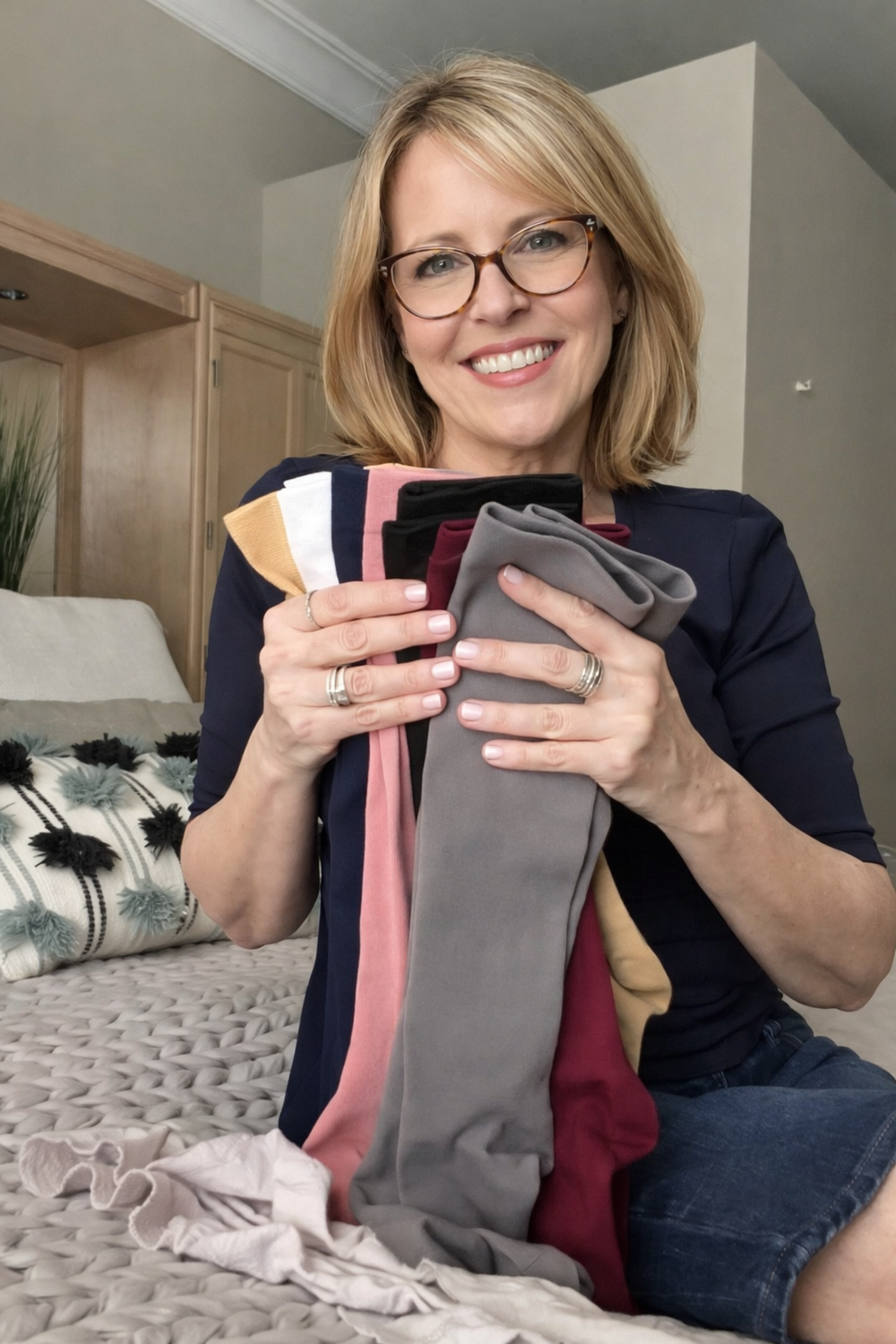 <p><strong>20,000+ Women Love Our Socks</strong></p>